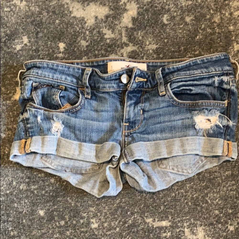 Hollister low rise shorts